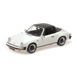 MINICHAMPS 1/18 Porsche 911...