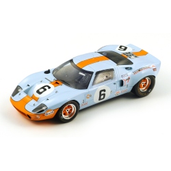 SPARK 1/18 Ford GT 40 n°6...