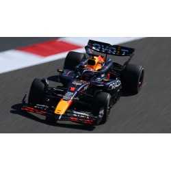 SPARK Red Bull RB20 n°1 Verstappen Winner Bahrain 2024