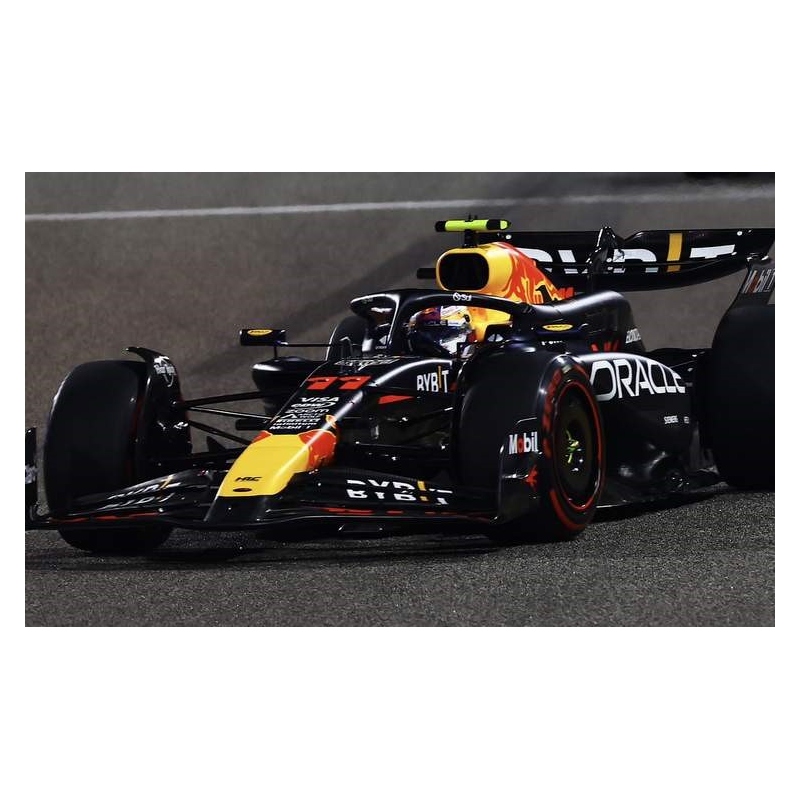 SPARK 1/18 Red Bull RB20 n°11 Perez Bahrain 2024 (%)