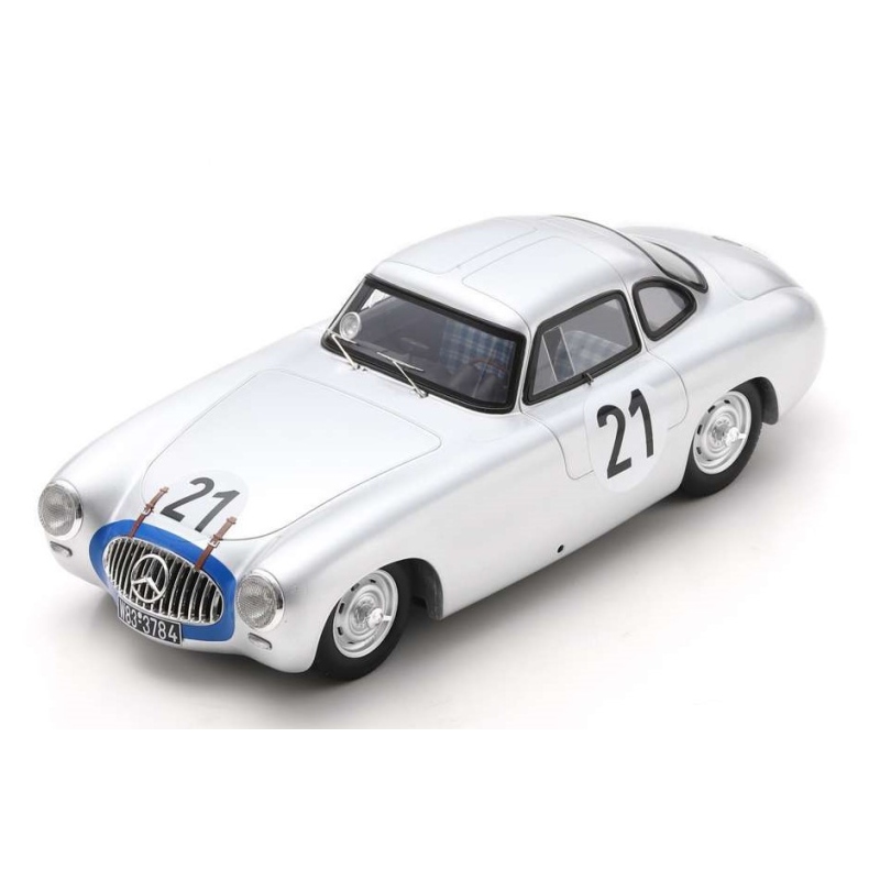 SPARK 1/18 Mercedes Benz 300 SL n°21 Vainqueur 24H Le Mans 1952