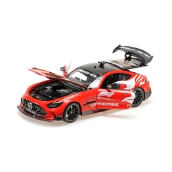 MINICHAMPS 1/18 Mercedes AMG GT Black Series Safety Car F1 2024