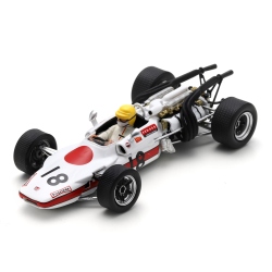 SPARK Honda RA302 n°18...