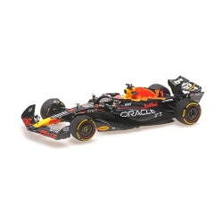 MINICHAMPS Red Bull RB19...