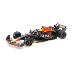 MINICHAMPS 1/18 Red Bull...