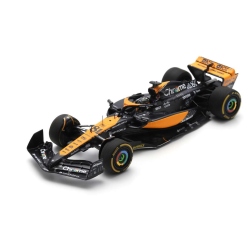 SPARK McLaren MCL60 n°81...