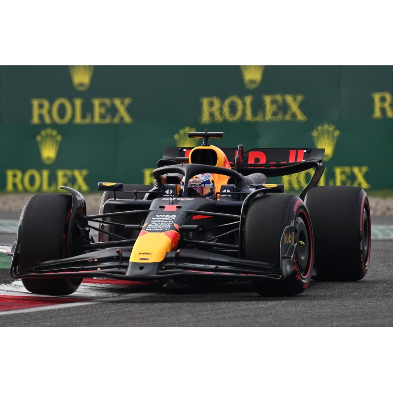 MINICHAMPS Red Bull RB20 Verstappen Vainqueur Shanghai 2024 (%)