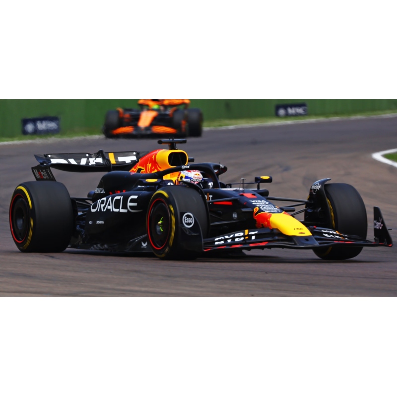 MINICHAMPS Red Bull RB20 Verstappen Vainqueur Imola 2024 (%)