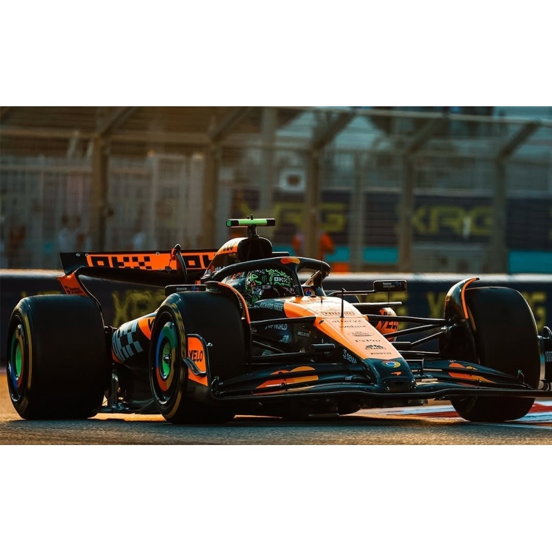 SPARK McLaren MCL38 Norris Vainqueur Abu Dhabi 2024 (%)