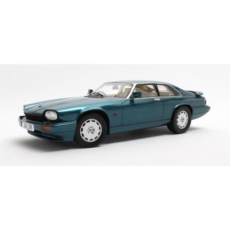 CULT 1:18 Jaguar XJR-S 1993