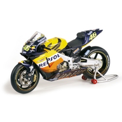 MINICHAMPS Honda RC211V...